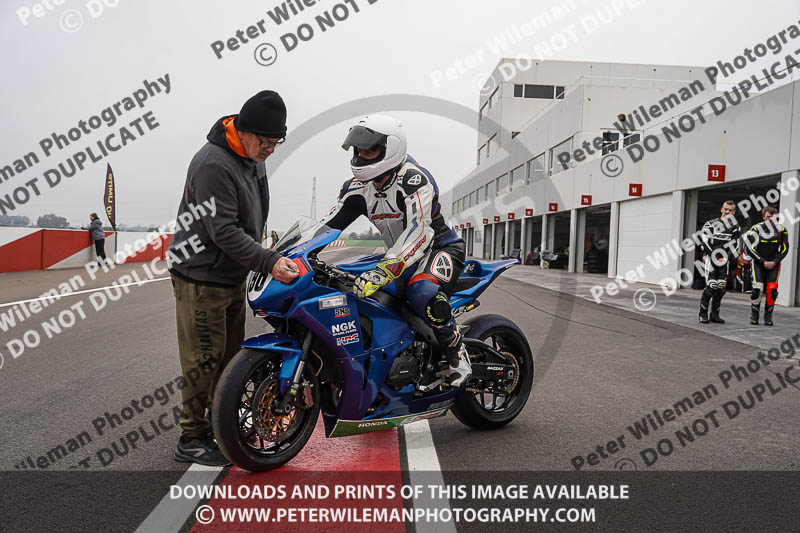 cadwell no limits trackday;cadwell park;cadwell park photographs;cadwell trackday photographs;enduro digital images;event digital images;eventdigitalimages;no limits trackdays;peter wileman photography;racing digital images;snetterton;snetterton no limits trackday;snetterton photographs;snetterton trackday photographs;trackday digital images;trackday photos